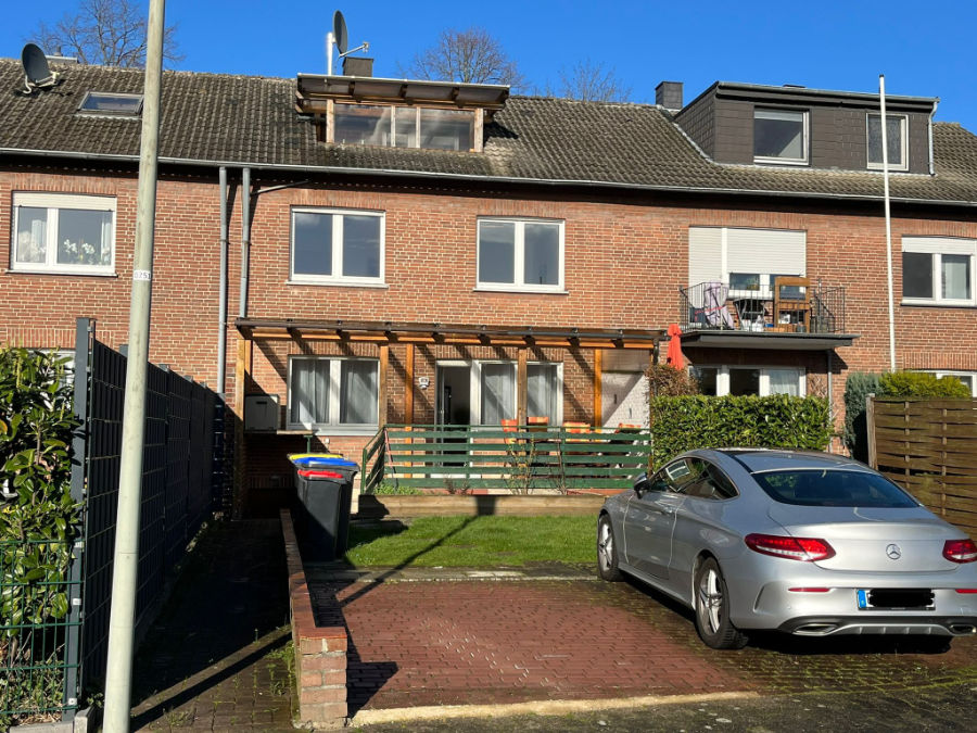 Außenansicht der Monteurwohnung in Dülmen | mit 2 Parkplätzen